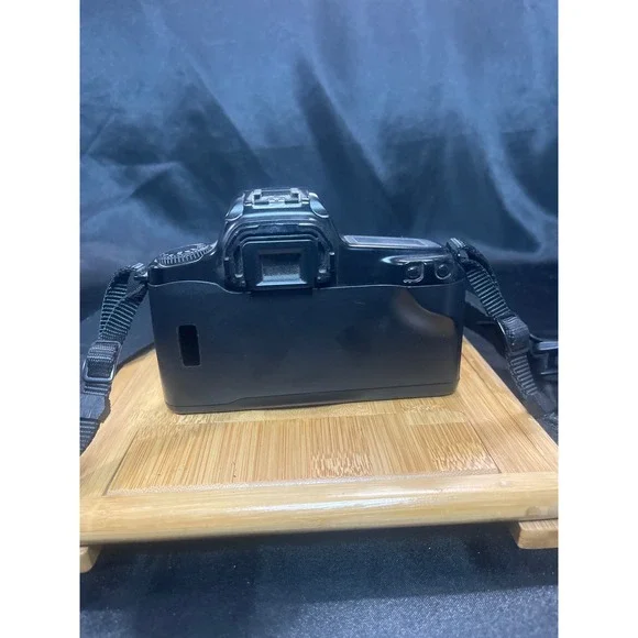 Canon EOS Rebel S II 35mm SLR Film Camera with EF 35-80mm f/4-5.6 Zoomlens Works - Picture 3 of 3